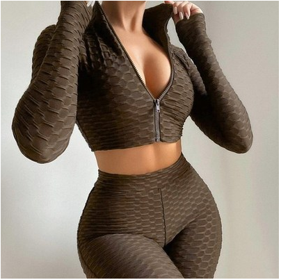 Conjunto de chaqueta y leggings deportivos